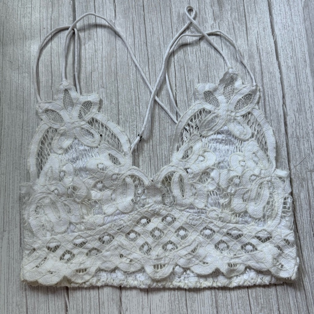 Intimately FP Adella Longline Bralette
Free People